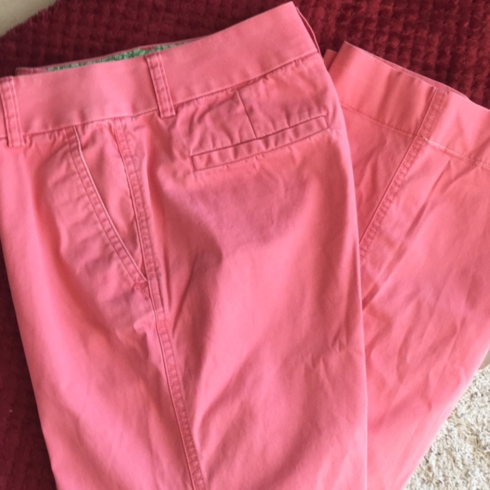 Vineyard Vines Classic Salmon colored Khakis Sz 2